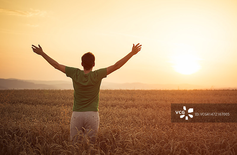 深呼吸图片素材