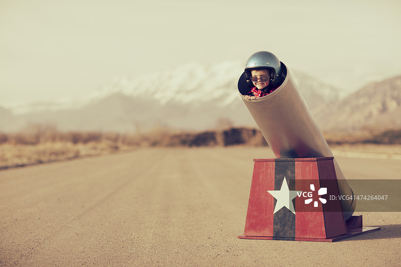 人体炮弹图片素材