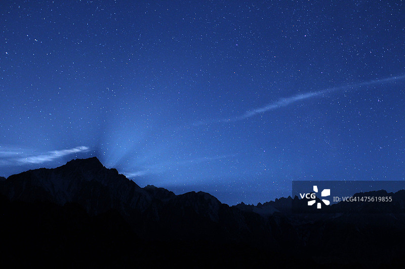 耽于幻想图片素材