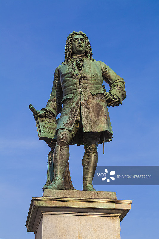 德国萨克森-安哈尔特州哈勒市场广场上的亨德尔纪念碑图片素材