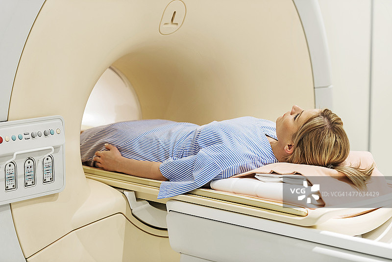 女病人图片素材