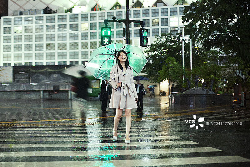 给自己一路绿灯图片素材