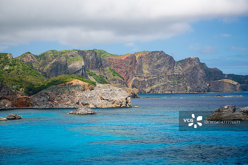 小笠原群岛心形岩石图片素材
