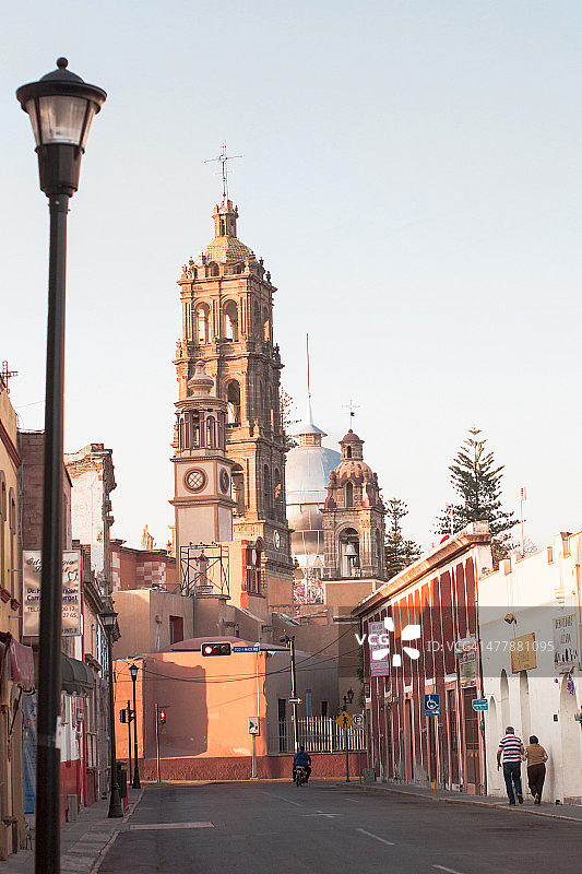 墨西哥塞拉亚大教堂图片素材