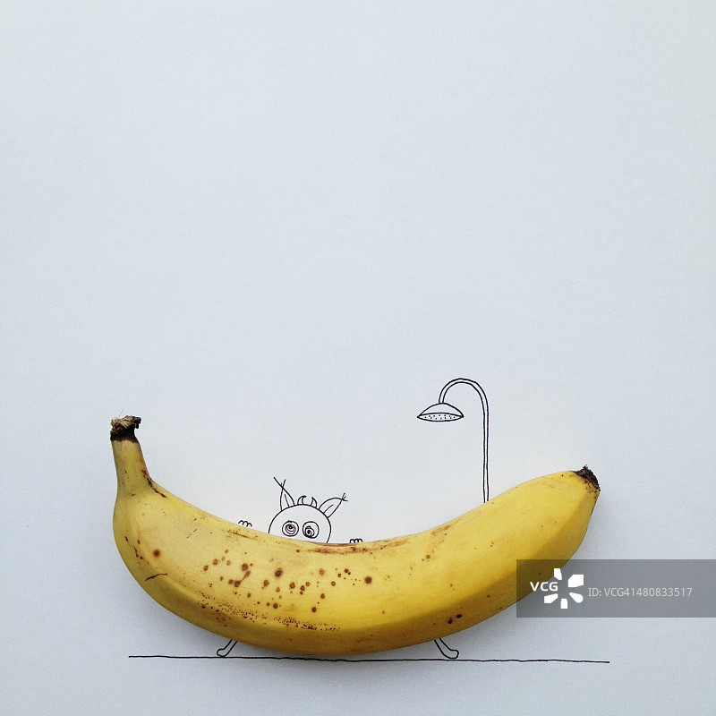 沐浴中的奇幻角色概念设计图片素材