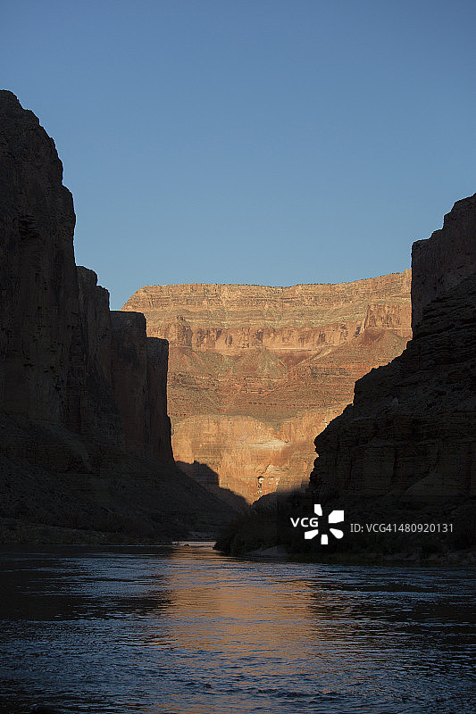 科罗拉多河大峡谷漂流之旅图片素材