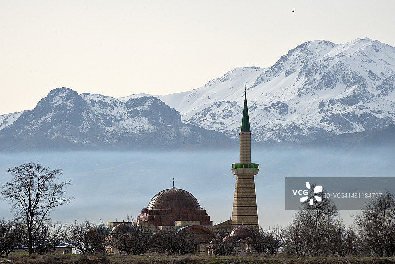 伊斯帕尔塔的达夫拉兹山图片素材