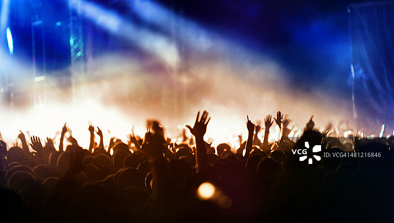 音乐会上的手海图片素材