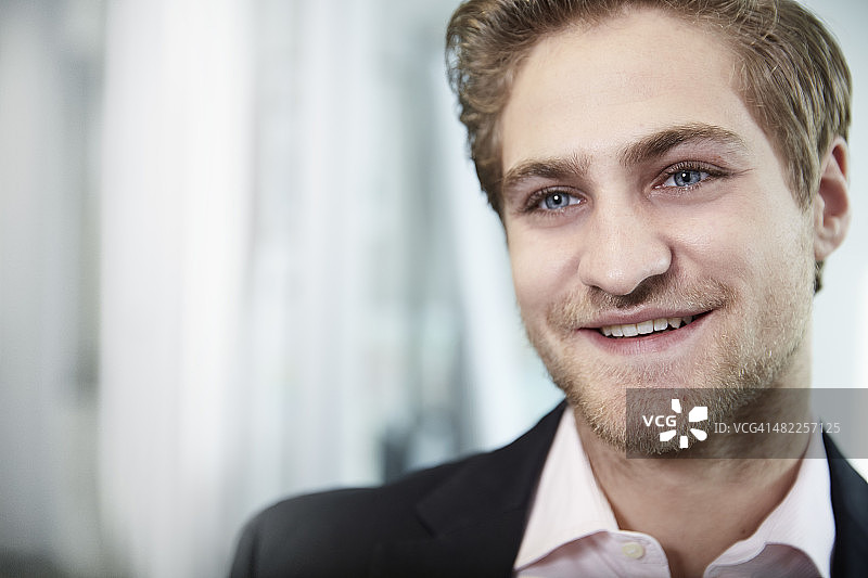 德国诺伊斯：商人肖像图片素材