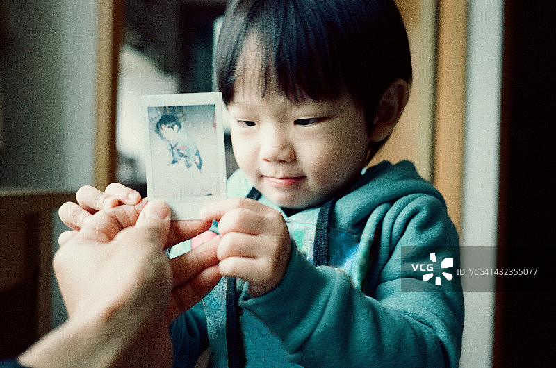 时尚男孩图片素材