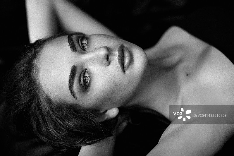 黑白女人摄影图片素材