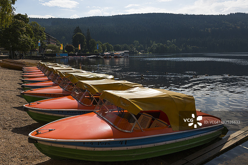 蒂蒂湖游船租赁图片素材