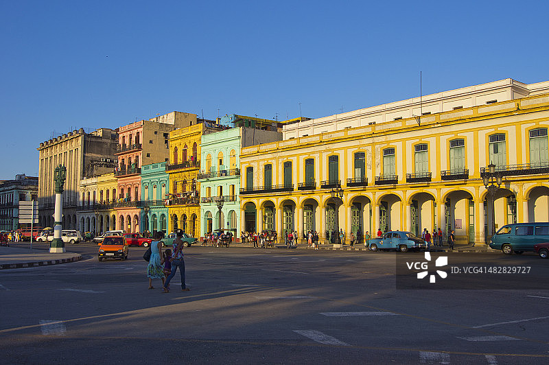 哈瓦那的彩色建筑图片素材