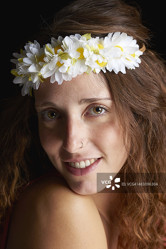 年轻女子肖像图片素材