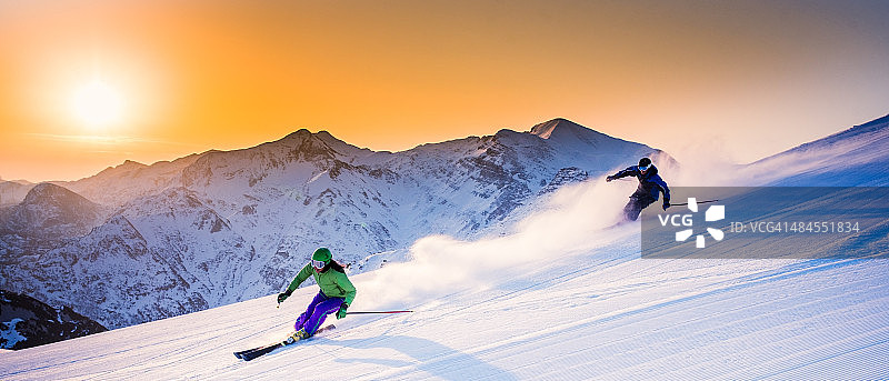 高山滑雪图片素材