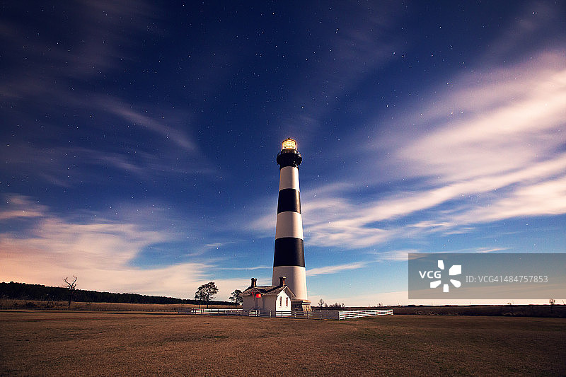 夜色下的博迪岛灯塔图片素材