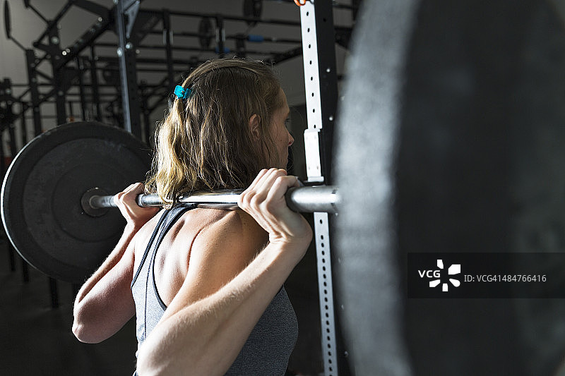 举重女人图片素材