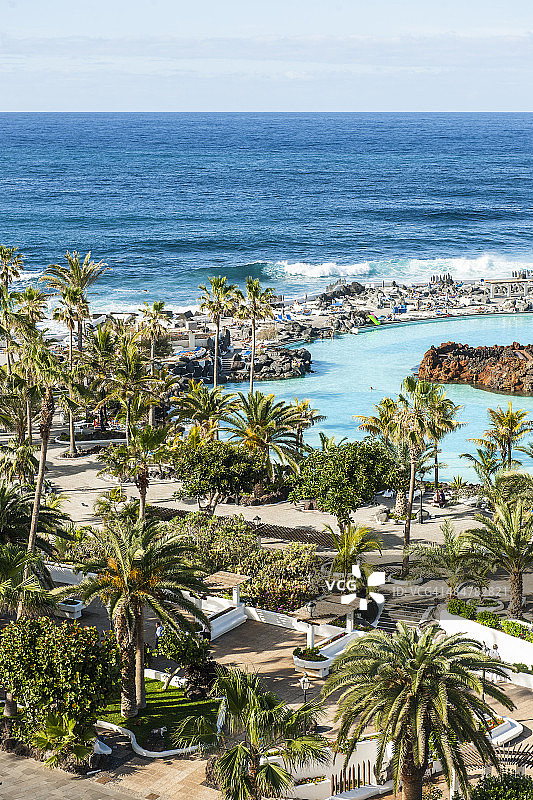 马丁内斯湖市政游泳池图片素材