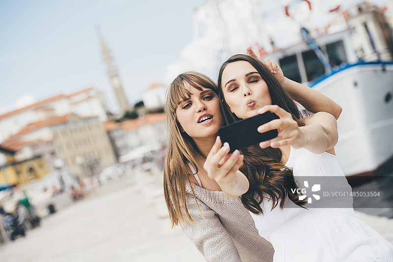 夏日假期自拍图片素材