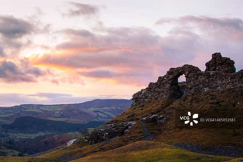 威尔士兰戈伦迪纳斯布兰城堡图片素材