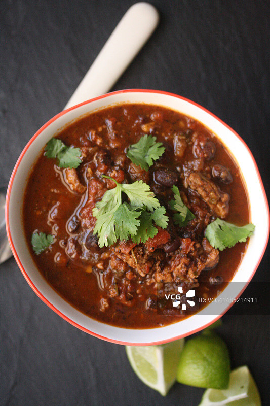 土耳其辣椒配黑豆和墨西哥辣椒图片素材