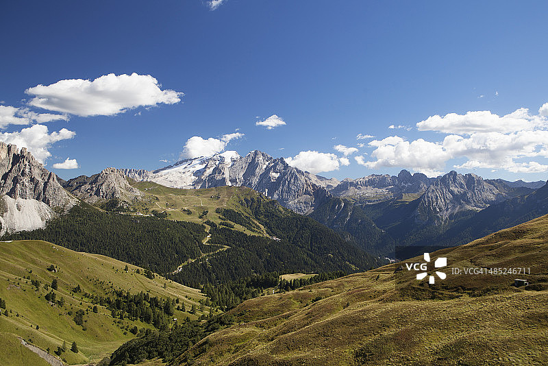 意大利南蒂罗尔：从塞拉山口眺望 Marmolada图片素材