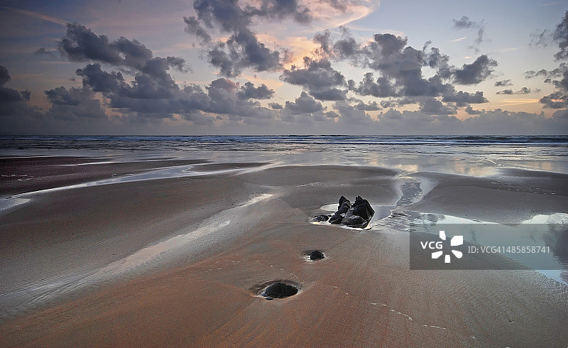 夏日逃逸图片素材