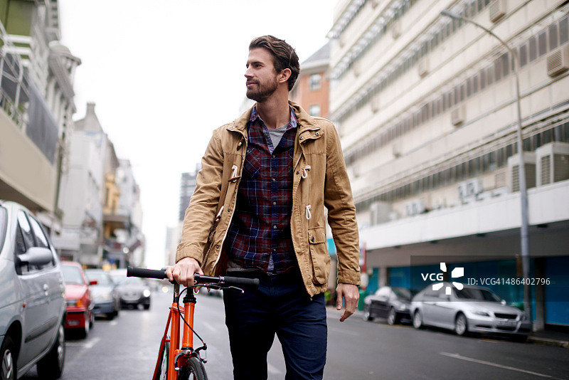 骑自行车图片素材