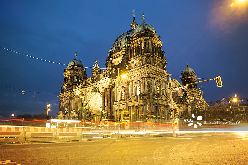 柏林大教堂夜景图片素材
