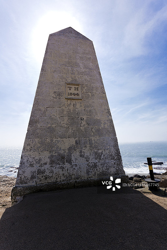 英国多塞特郡波特兰比尔三一楼方尖碑图片素材