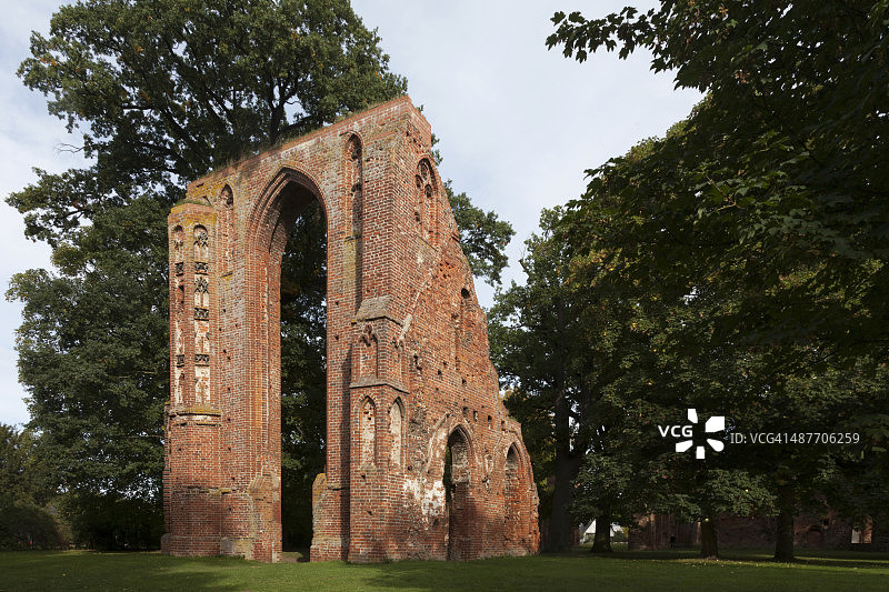 德国格赖夫斯瓦尔德埃尔德纳修道院遗址图片素材