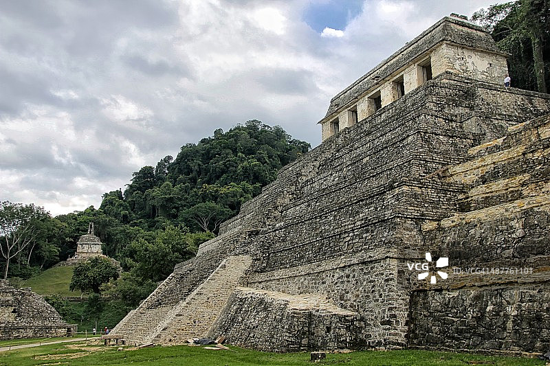 墨西哥帕伦克碑铭神庙图片素材