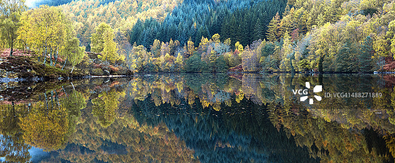 镜面反射图片素材