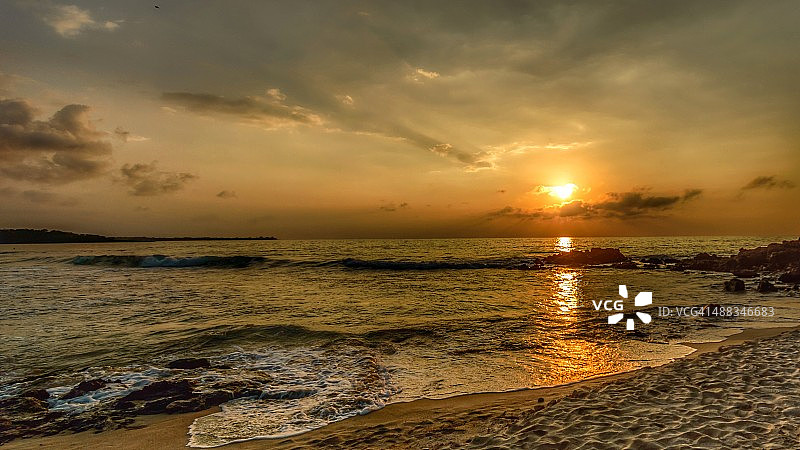 金色的夕阳图片素材