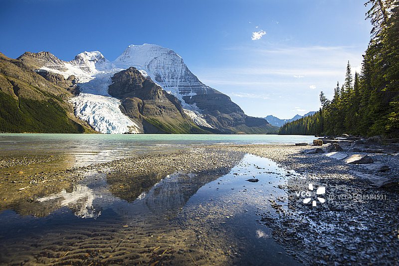 罗布森山图片素材