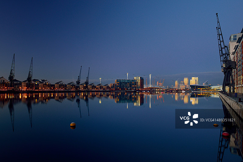 皇家维多利亚码头的清晨景色图片素材