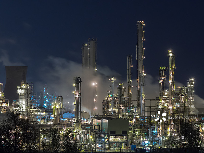 格兰杰默斯石化工厂夜景图片素材
