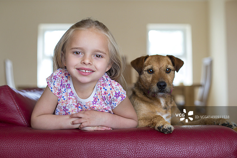 女孩最好的朋友图片素材