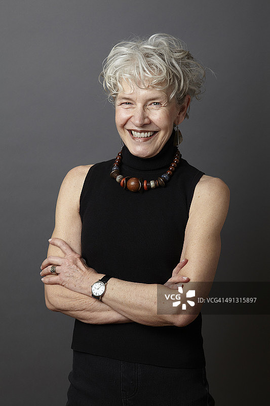 快乐的年长妇女图片素材