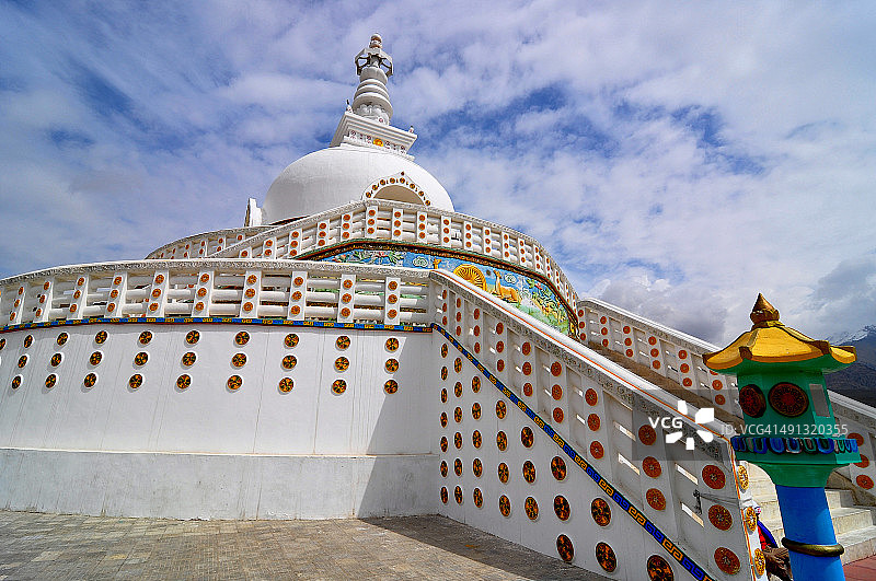 Shanti Stupa图片素材