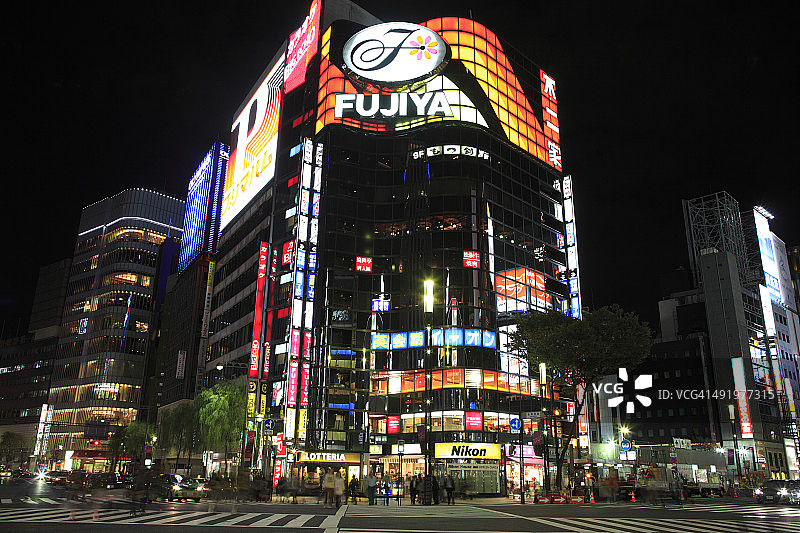 东京银座数寄屋桥十字路口图片素材