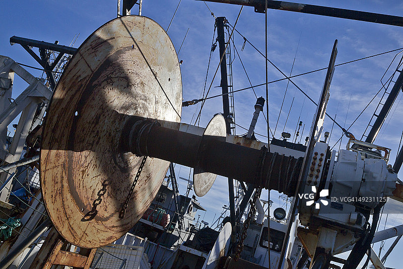 渔船刺网捕鱼设备，渔民术语图片素材