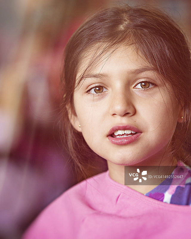 复活节的粉色女孩图片素材