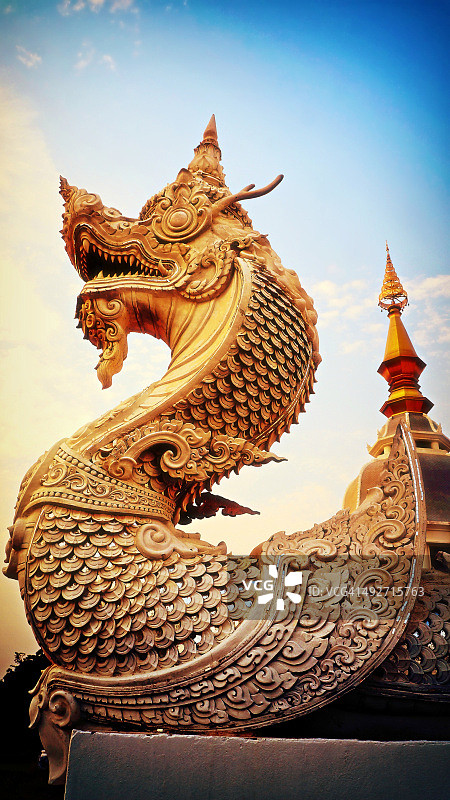 泰国孔敬府佛教龙庙雕像图片素材