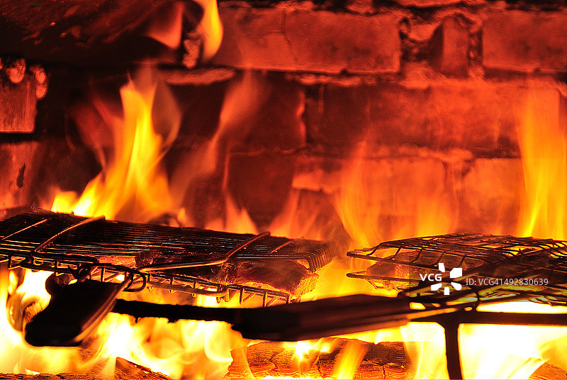 烧烤火焰图片素材