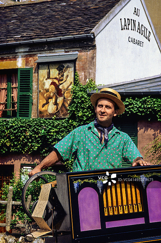 法国巴黎的蒙马特山丘图片素材