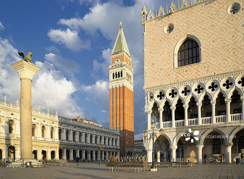 圣马可广场的总督宫图片素材
