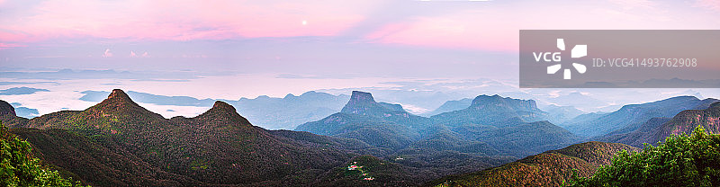斯里兰卡亚当峰日出图片素材