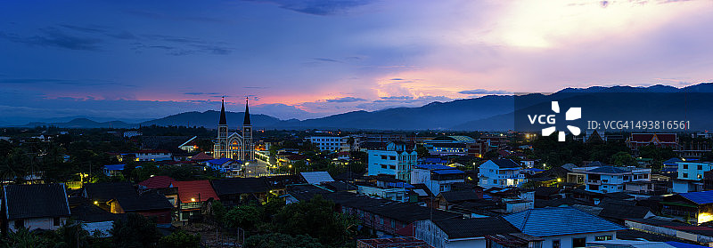 尖竹汶市全景图片素材