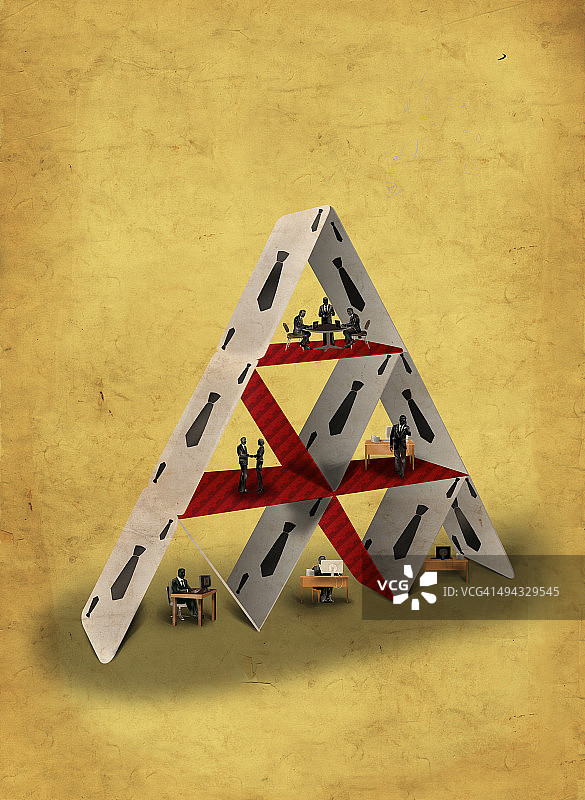 代表团队合作的卡片金字塔插画图片素材